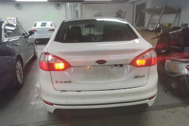Used Ford Fiesta 2013 Sedan 1.5L Automatic Fashion Edition Rear