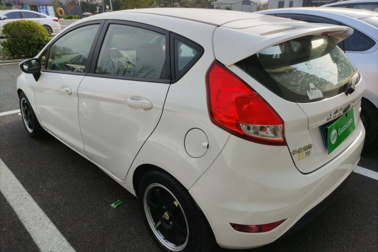Used Ford Fiesta 2013 Hatchback 1.5L Manual Fashion Edition Rear Left 45 Deg