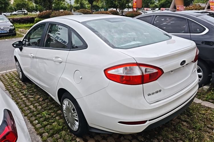 Used Ford Fiesta 2013 Sedan 1.5L Manual Fashion Edition Rear Left 45 Deg