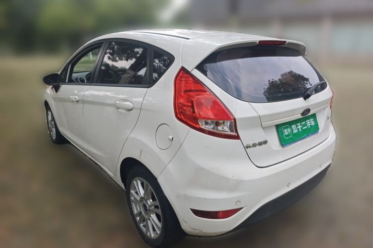 Used Ford Fiesta 2013 Hatchback 1.5L Automatic Fashion Edition Rear Left 45 Deg