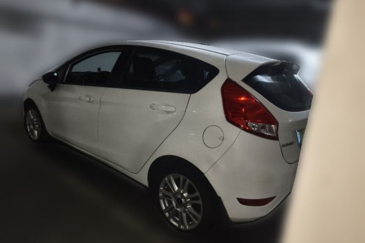 Used Ford Fiesta 2013 Hatchback 1.5L Automatic Fashion Edition Rear Left 45 Deg
