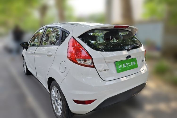 Used Ford Fiesta 2013 Hatchback 1.5L Automatic Fashion Edition Rear Left 45 Deg