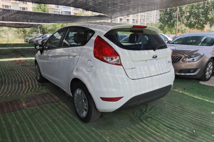 Used Ford Fiesta 2013 Hatchback 1.5L Manual Fashion Edition Rear Left 45 Deg