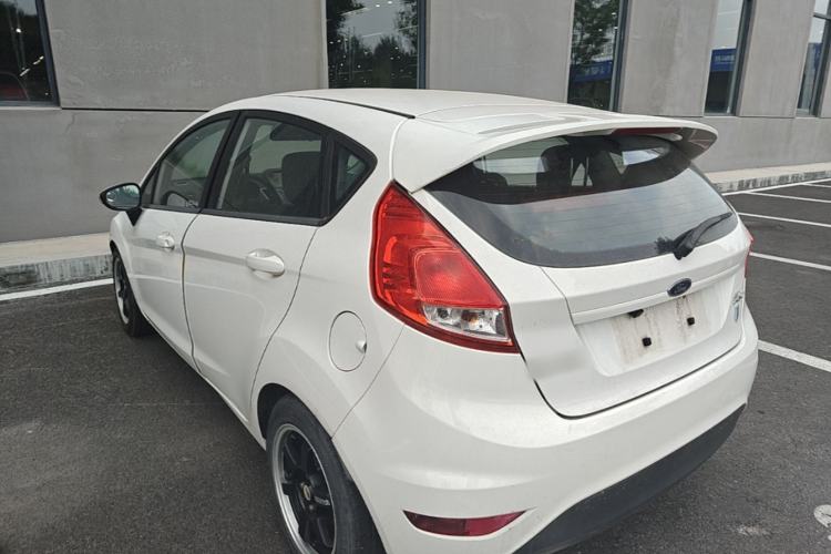Used Ford Fiesta 2013 Hatchback 1.5L Manual Fashion Edition Rear Left 45 Deg