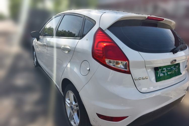 Used Ford Fiesta 2013 Hatchback 1.5L Manual Fashion Edition Rear Left 45 Deg