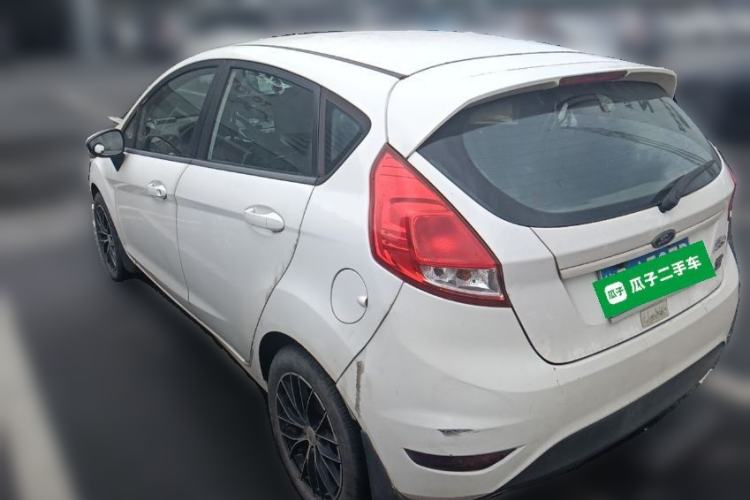 Used Ford Fiesta 2013 Hatchback 1.5L Manual Fashion Edition Rear Left 45 Deg