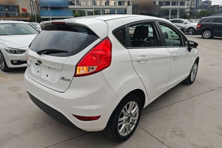 Used Ford Fiesta 2013 Hatchback 1.5L Automatic Fashion Edition Rear Right 45 Deg