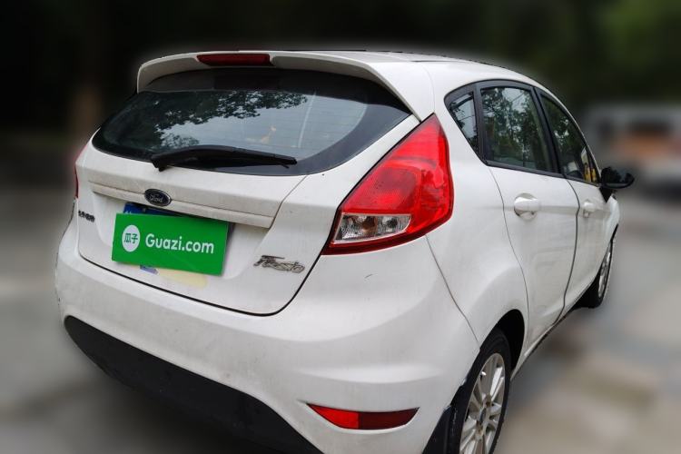 Used Ford Fiesta 2013 Hatchback 1.5L Automatic Fashion Edition Rear Right 45 Deg