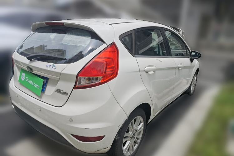 Used Ford Fiesta 2013 Hatchback 1.5L Automatic Fashion Edition Rear Right 45 Deg