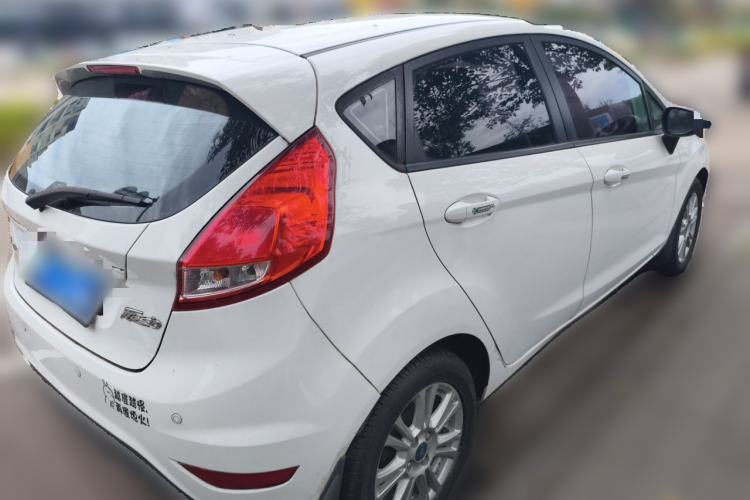 Used Ford Fiesta 2013 Hatchback 1.5L Automatic Fashion Edition Rear Right 45 Deg