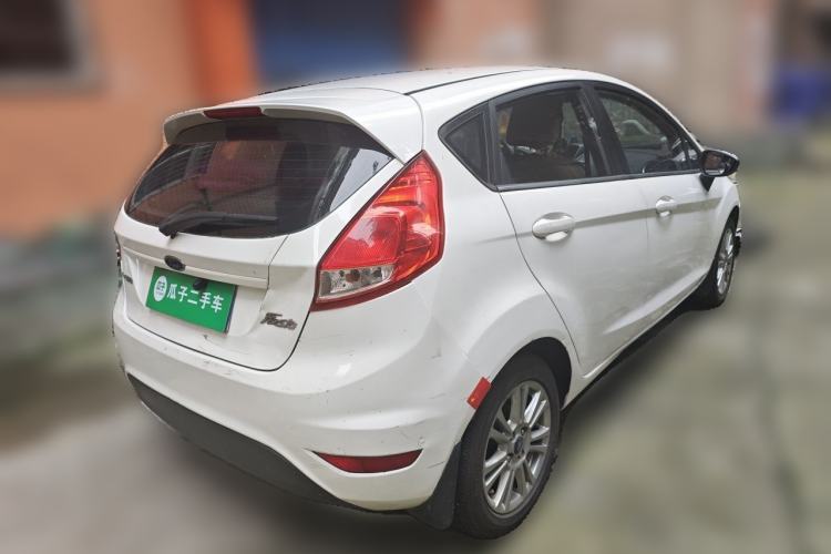 Used Ford Fiesta 2013 Hatchback 1.5L Automatic Fashion Edition Rear Right 45 Deg