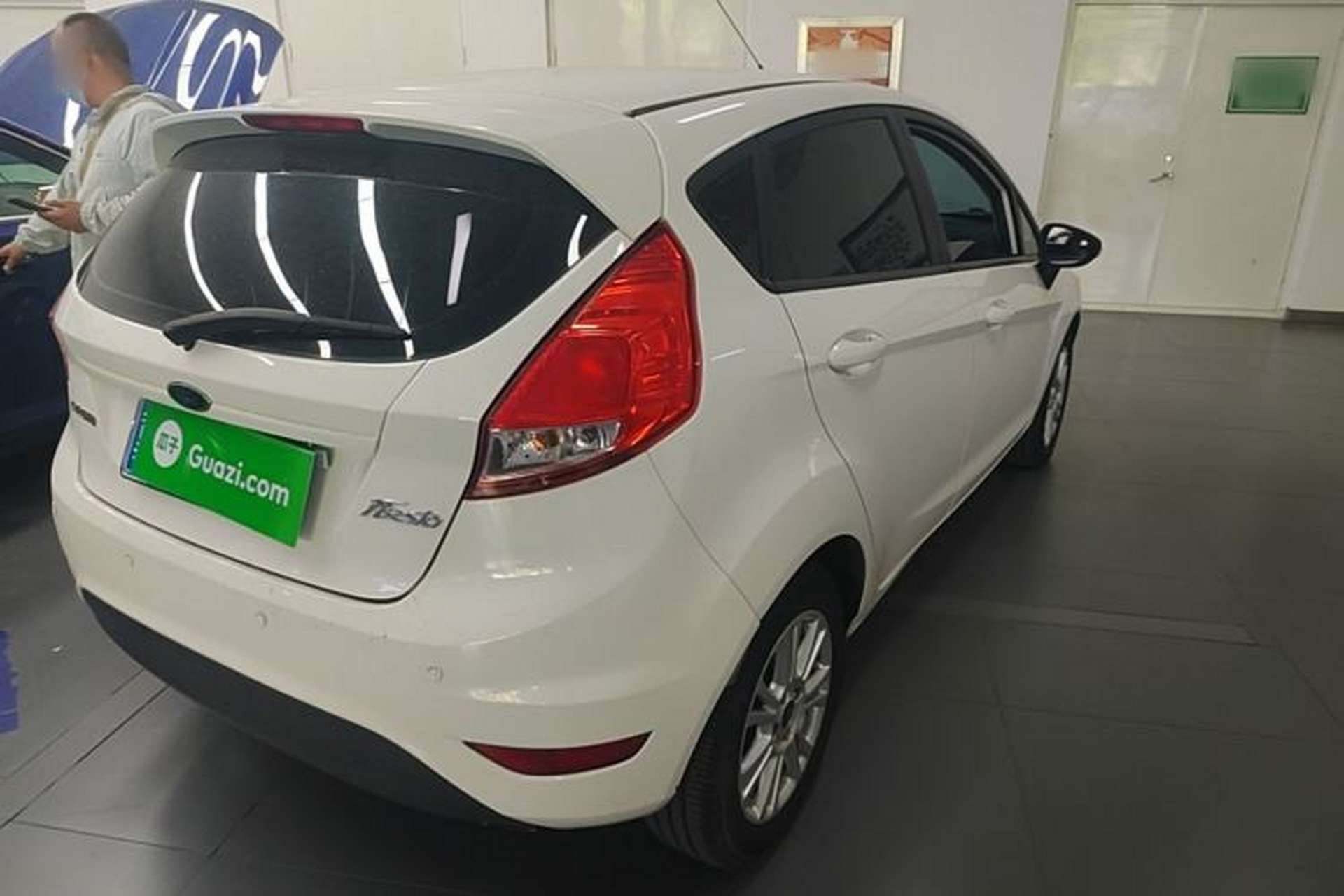 Used Ford Fiesta 2013 Hatchback 1.5L Automatic Fashion Edition Rear Right 45 Deg