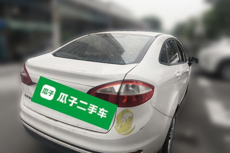 Used Ford Fiesta 2013 Sedan 1.5L Manual Fashion Edition Rear Right 45 Deg