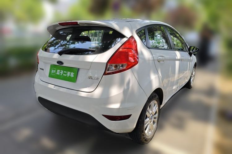 Used Ford Fiesta 2013 Hatchback 1.5L Automatic Fashion Edition Rear Right 45 Deg