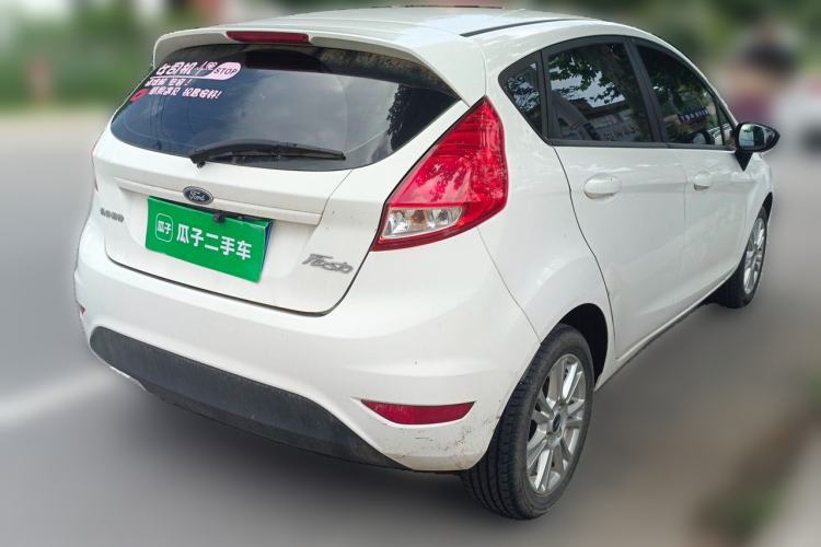 Used Ford Fiesta 2013 Hatchback 1.5L Automatic Fashion Edition Rear Right 45 Deg