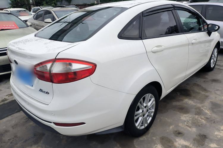 Used Ford Fiesta 2013 Sedan 1.5L Manual Fashion Edition Rear Right 45 Deg