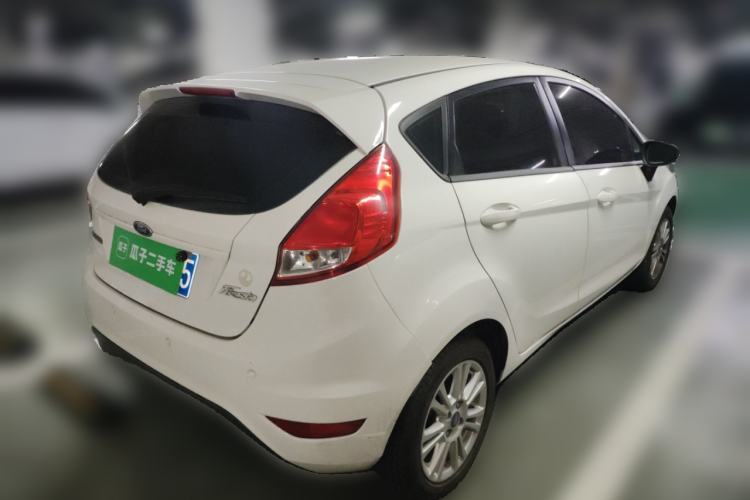 Used Ford Fiesta 2013 Hatchback 1.5L Automatic Fashion Edition Rear Right 45 Deg