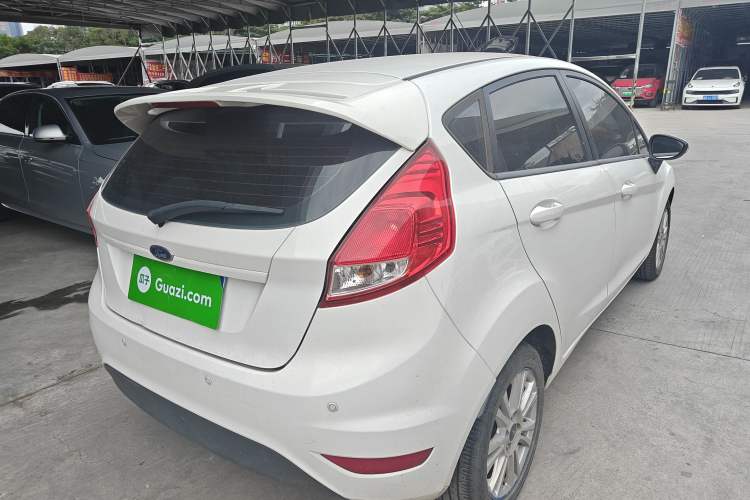 Used Ford Fiesta 2013 Hatchback 1.5L Automatic Fashion Edition Rear Right 45 Deg