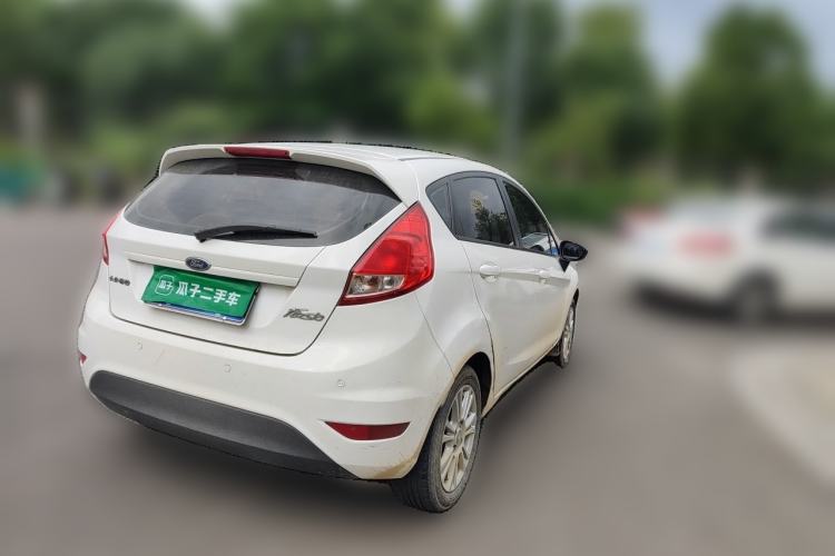 Used Ford Fiesta 2013 Hatchback 1.5L Automatic Fashion Edition Rear Right 45 Deg