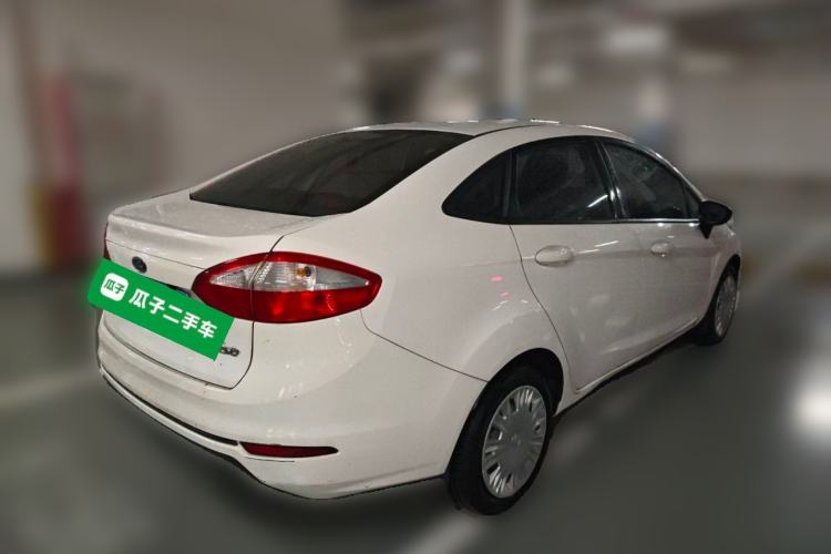 Used Ford Fiesta 2013 Sedan 1.5L Manual Fashion Edition Rear Right 45 Deg
