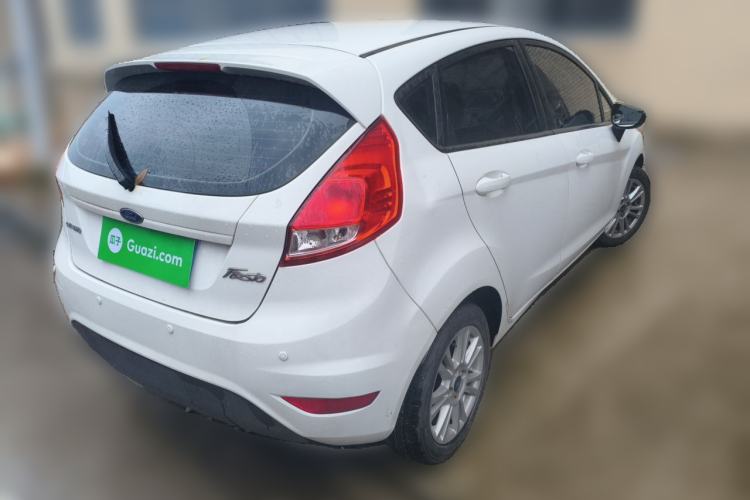 Used Ford Fiesta 2013 Hatchback 1.5L Manual Fashion Edition Rear Right 45 Deg