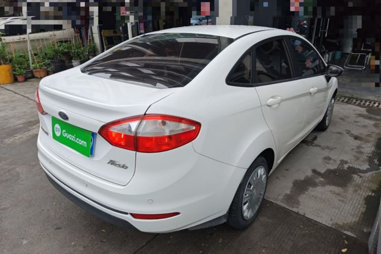 Used Ford Fiesta 2013 Sedan 1.5L Manual Fashion Edition Rear Right 45 Deg