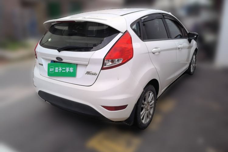 Used Ford Fiesta 2013 Hatchback 1.5L Manual Fashion Edition Rear Right 45 Deg