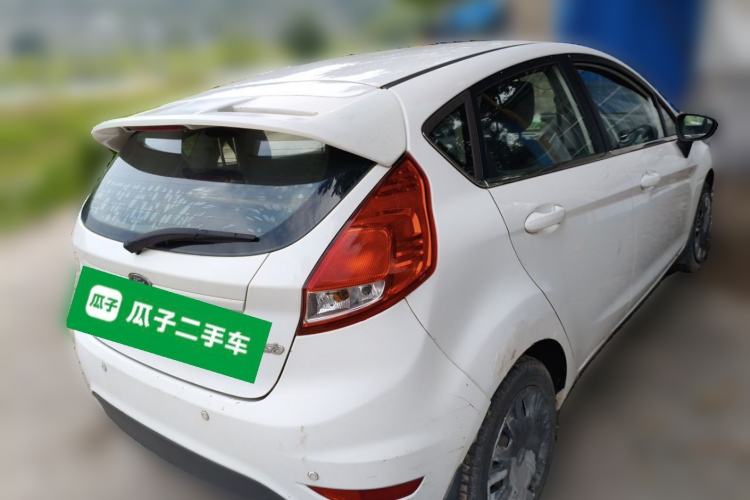 Used Ford Fiesta 2013 Hatchback 1.5L Manual Fashion Edition Rear Right 45 Deg