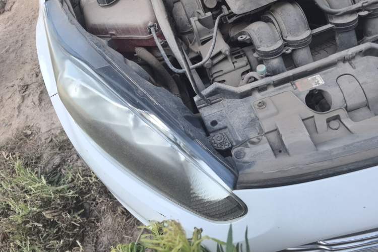 Used Ford Fiesta 2013 Hatchback 1.5L Manual Fashion Edition Right Front Headlight