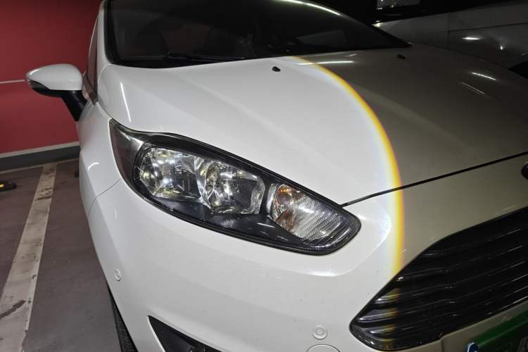 Used Ford Fiesta 2013 Sedan 1.5L Automatic Fashion Edition Right Front Headlight