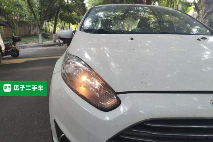 Used Ford Fiesta 2013 Sedan 1.5L Automatic Prestige Model Right Front Headlight