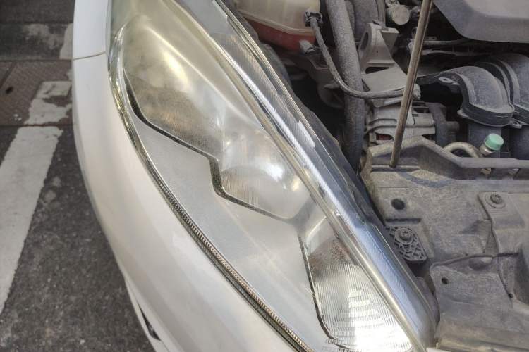 Used Ford Fiesta 2013 Hatchback 1.5L Automatic Sport Model Right Front Headlight
