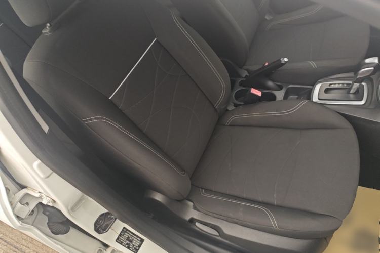 Used Ford Fiesta 2013 Hatchback 1.5L Automatic Fashion Edition Right Front Seat