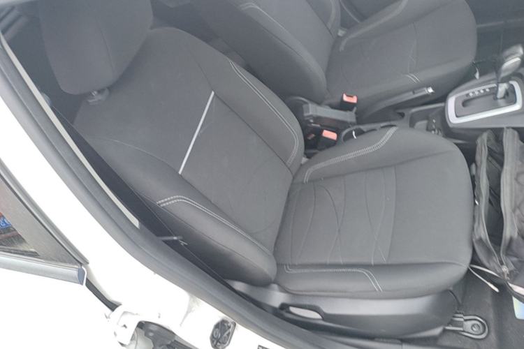 Used Ford Fiesta 2013 Hatchback 1.5L Automatic Fashion Edition Right Front Seat