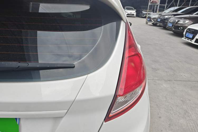 Used Ford Fiesta 2013 Hatchback 1.5L Automatic Fashion Edition Right Rear Taillight