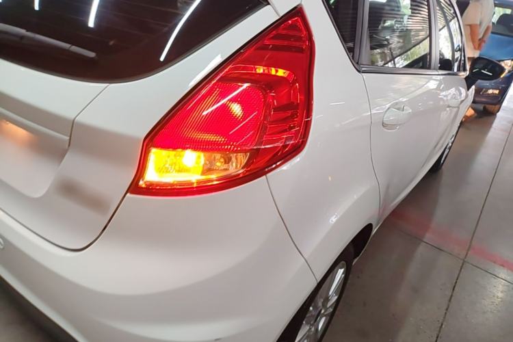Used Ford Fiesta 2013 Hatchback 1.5L Manual Fashion Edition Right Rear Taillight
