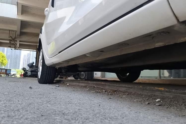 Used Ford Fiesta 2013 Hatchback 1.5L Manual Fashion Edition Right Side Sill
