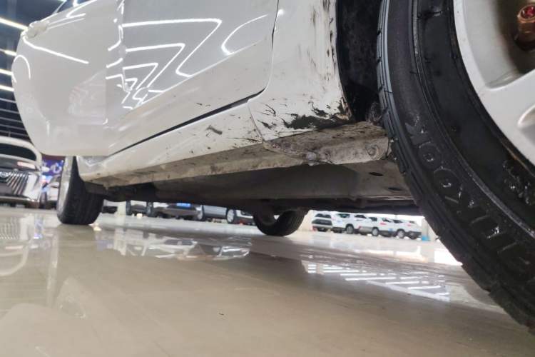 Used Ford Fiesta 2013 Sedan 1.5L Automatic Fashion Edition Right Side Sill