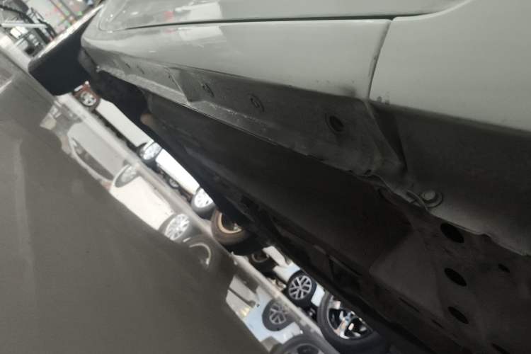Used Ford Fiesta 2013 Hatchback 1.5L Automatic Fashion Edition Right Side Sill