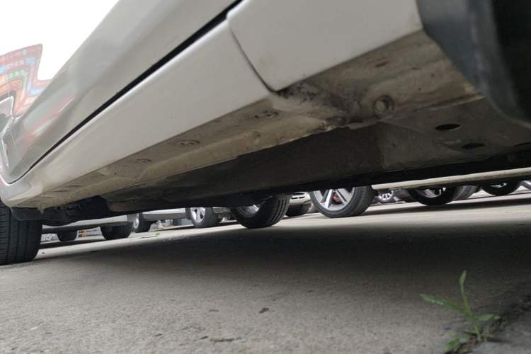 Used Ford Fiesta 2013 Hatchback 1.5L Automatic Fashion Edition Right Side Sill