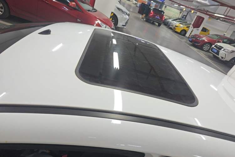 Used Ford Fiesta 2013 Hatchback 1.5L Automatic Sport Model Roof