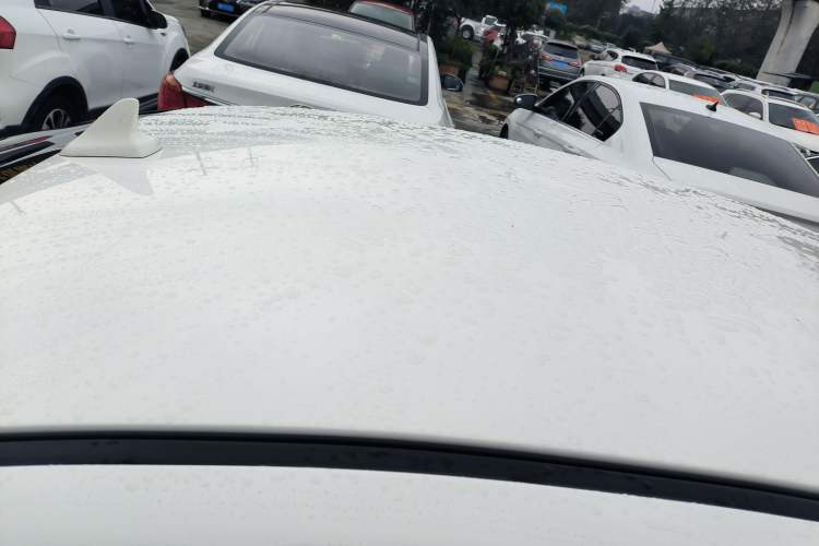 Used Ford Fiesta 2013 Sedan 1.5L Manual Fashion Edition Roof