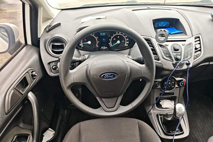 Used Ford Fiesta 2013 Hatchback 1.5L Manual Fashion Edition Steering Wheel