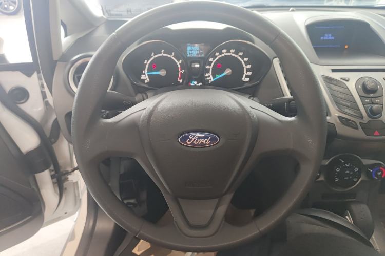 Used Ford Fiesta 2013 Hatchback 1.5L Automatic Fashion Edition Steering Wheel