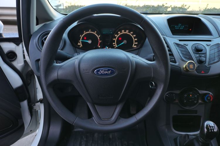 Used Ford Fiesta 2013 Hatchback 1.5L Manual Fashion Edition Steering Wheel