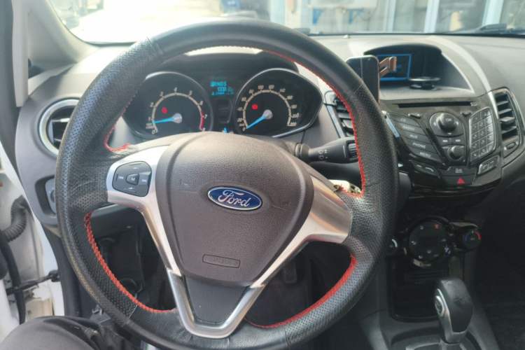 Used Ford Fiesta 2013 Hatchback 1.5L Automatic Sport Model Steering Wheel