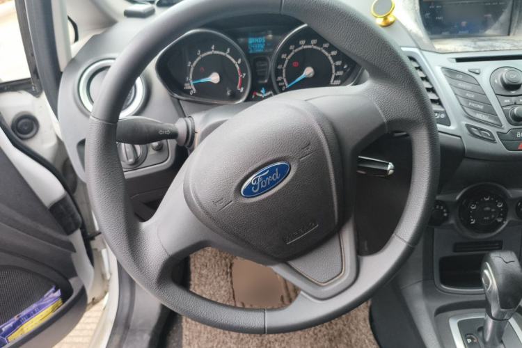 Used Ford Fiesta 2013 Hatchback 1.5L Automatic Fashion Edition Steering Wheel