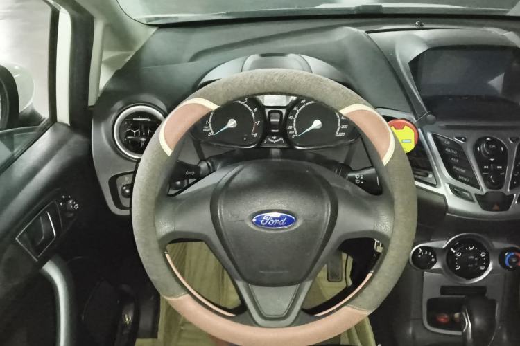 Used Ford Fiesta 2013 Hatchback 1.5L Automatic Prestige Model Steering Wheel