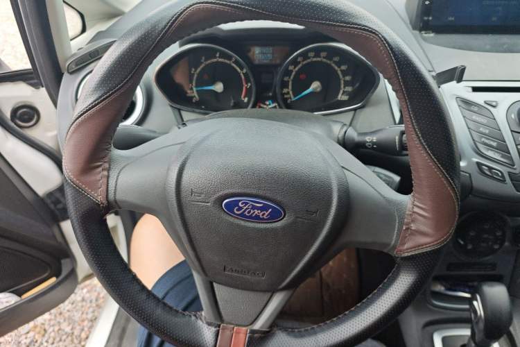 Used Ford Fiesta 2013 Hatchback 1.5L Automatic Prestige Model Steering Wheel