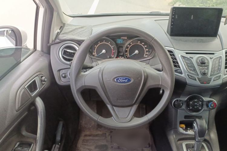 Used Ford Fiesta 2013 Hatchback 1.5L Automatic Fashion Edition Steering Wheel